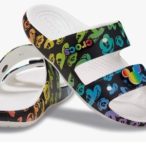 Crocs Mickey size M6/W8